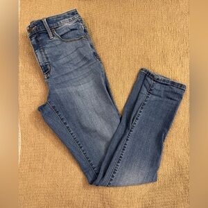 Universal thread denim jegging 4R